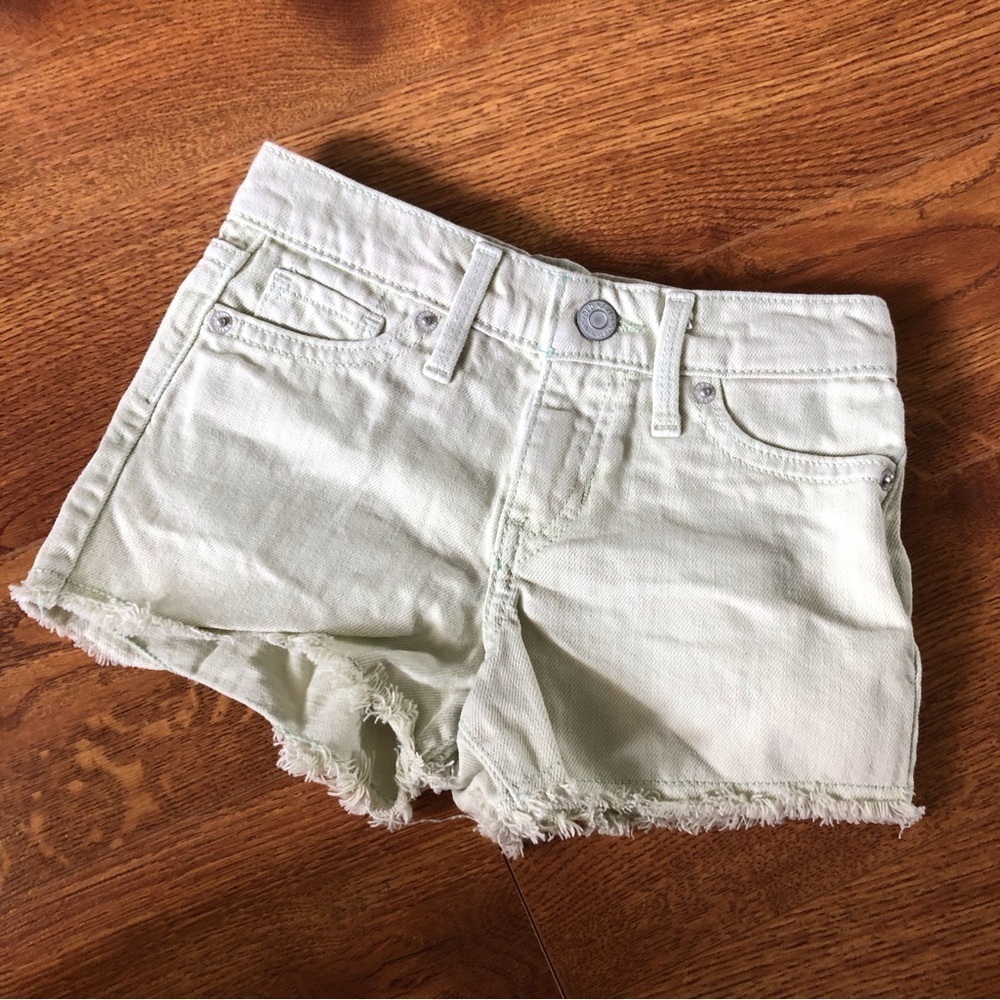 Old Navy light green cut off shorts in size 5